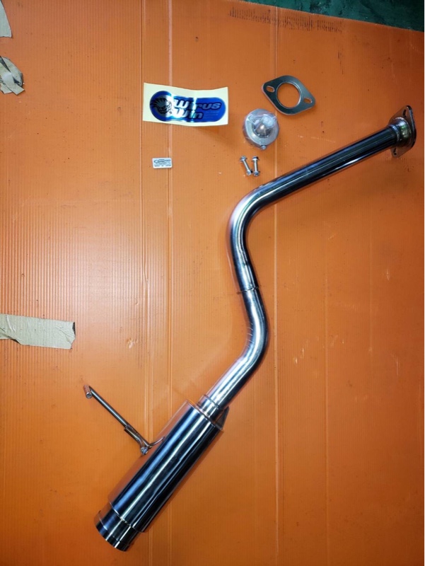 WirusWinコンパクトマフラー取り付け。（ダイハツ ムーヴ・L175