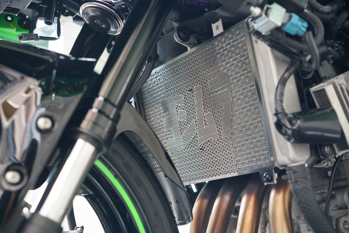 ZX-25R ラジエターコアガード トリックスター（Ninja ZX-25R