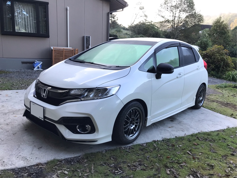 フィット Gk5 Rays Re30取り付け ホンダ フィット Rs By Y U S U K E みんカラ