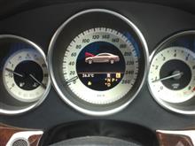 ボンネット オープニングセンサー交換（メルセデス・ベンツ CLS