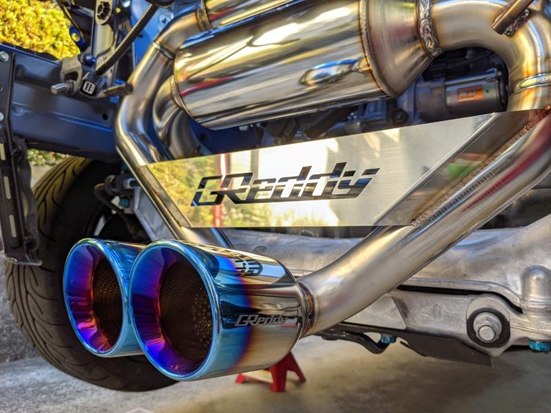 マフラー交換（TRUST GReddy コンフォートスポーツGTS）（ホンダ