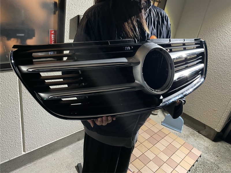ダイヤモンドグリル取り付け(メルセデス・ベンツ Vクラス・W447 ダイヤモンドグリル取り付け(メルセデス・ベンツ Vクラス・W447