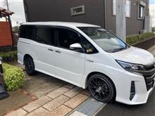 NOAH HYBRID スタッドレスタイヤ換装（トヨタ ノア ハイブリッド