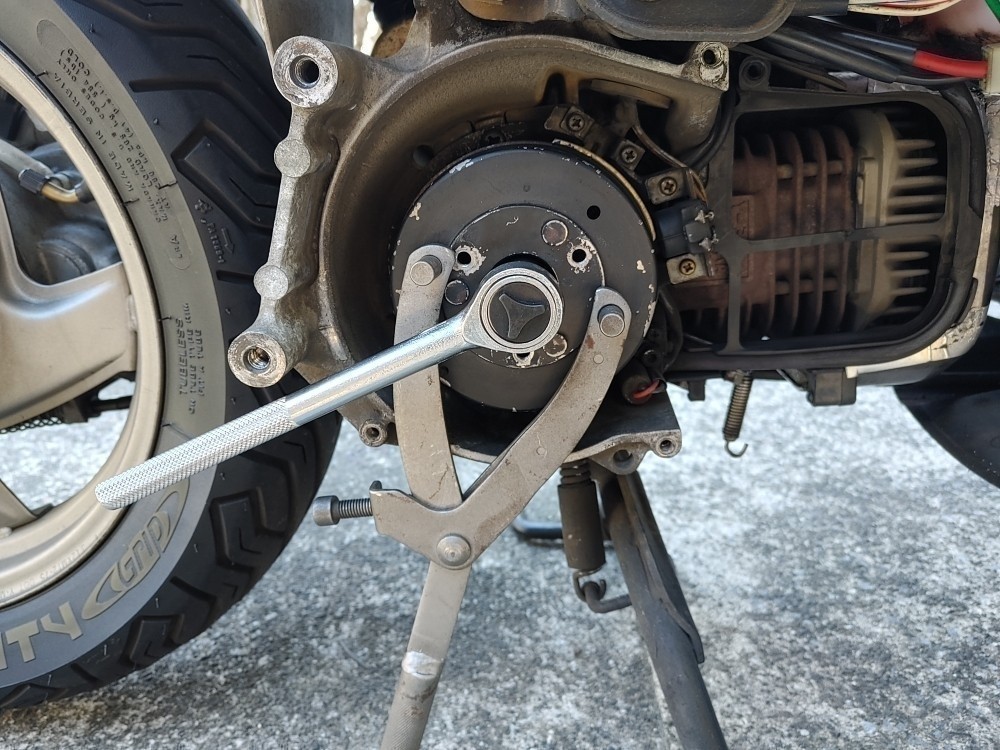 オイルポンプ交換(YAMAHA横型原付汎用)(ヤマハ グランド オイルポンプ交換(YAMAHA横型原付汎用)(ヤマハ グランド