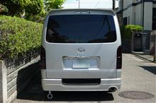6型】リアエンブレム交換（トヨタ ハイエースバン・H200系）by