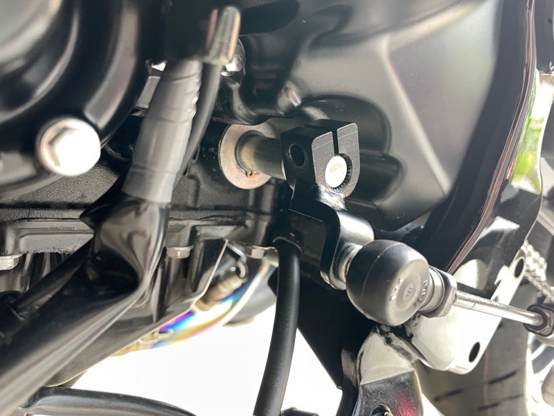 シフトホルダー取付 869km（カワサキ Z900RS）by まちゃか