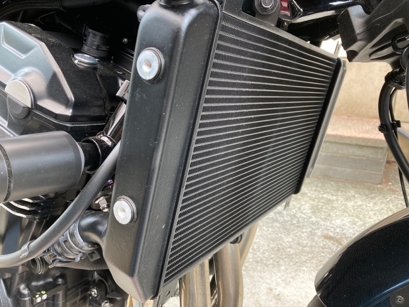 ラジエーターガード取り付け（カワサキ Z900RS）by anpanmen
