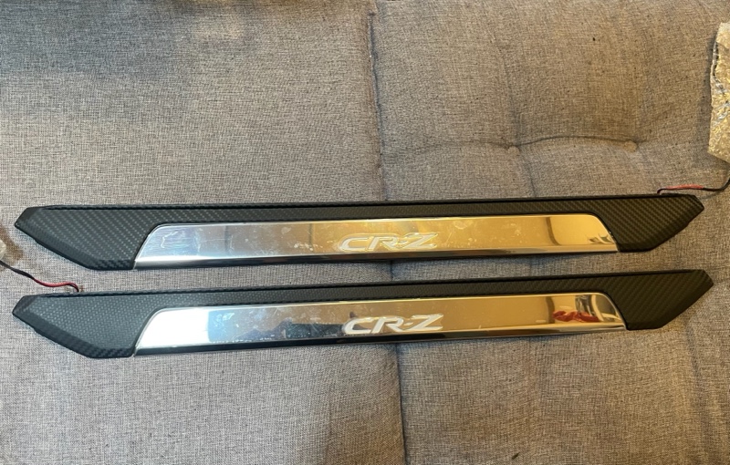 ☆ CR-Z ZF1 カーボン調 スカッフ・ブルーイルミネーション
