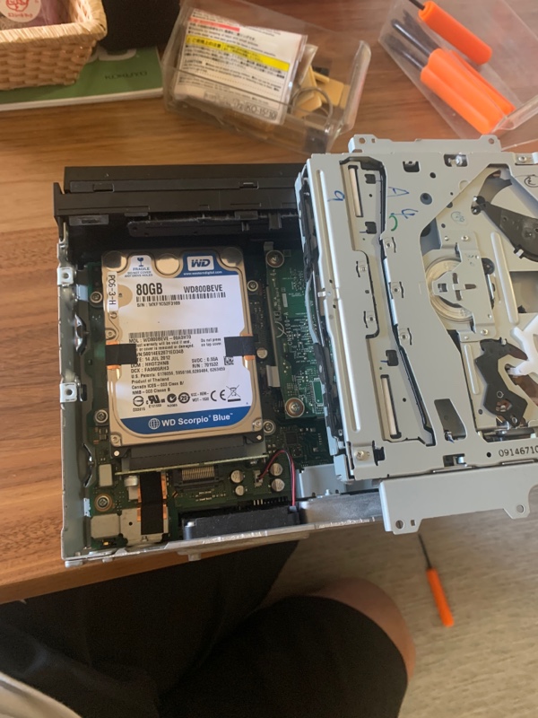 カロッツェリア サイバーナビ AVIC-ZH77 HDD交換（日産 マーチ