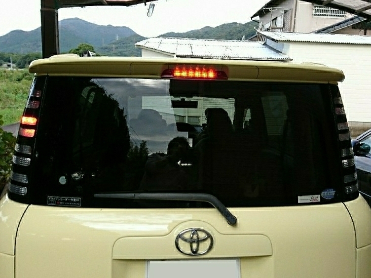 シエンタ(車) ◇シエンタ DBA-NSP170G 左テールランプ 〜30.9 NO