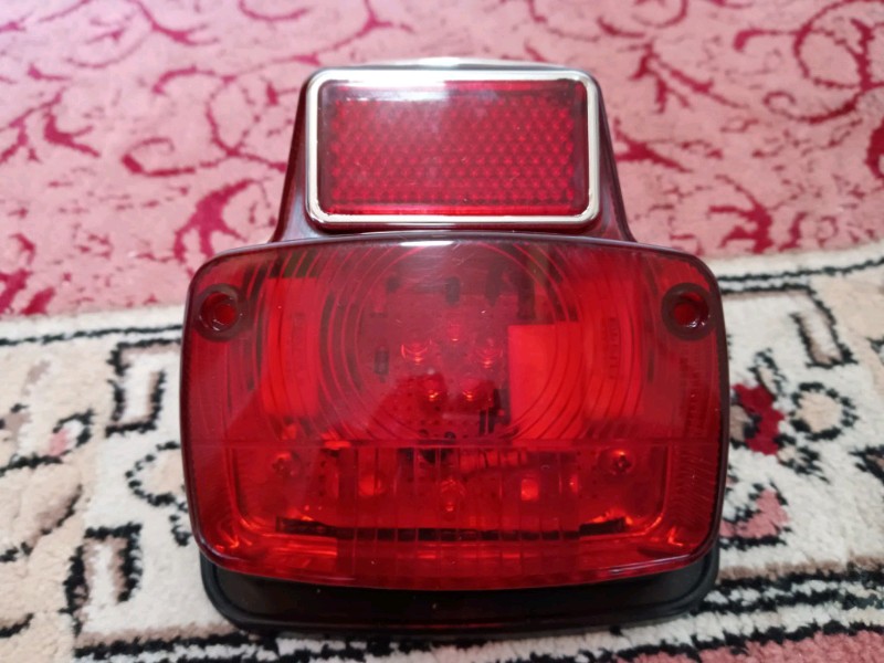 Vespa ベスパ LX LXV LED テールランプ S 125 150 テールライト