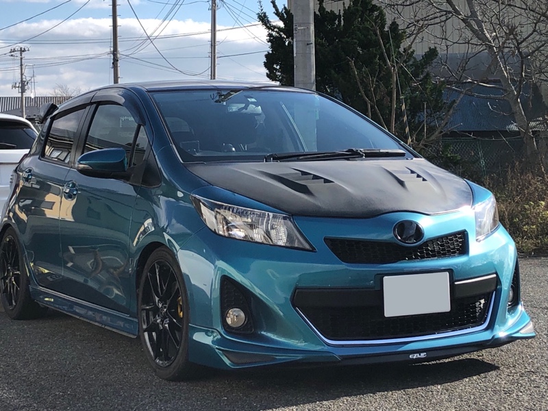 車高調整作業+冬タイヤ交換（トヨタ ヴィッツ・KSP/NSP/NCP130系