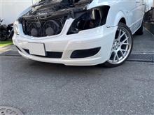 助手席側ヘッドライト交換（メルセデス・ベンツ Vクラス・W639