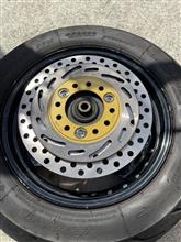 ラジアルマスター、4ポッドキャリパー取り付け（ホンダ トゥデイ