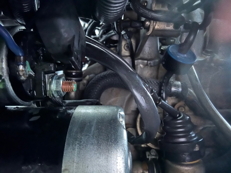 2023.4.15 水漏れウォーターホース交換 備忘録（日産