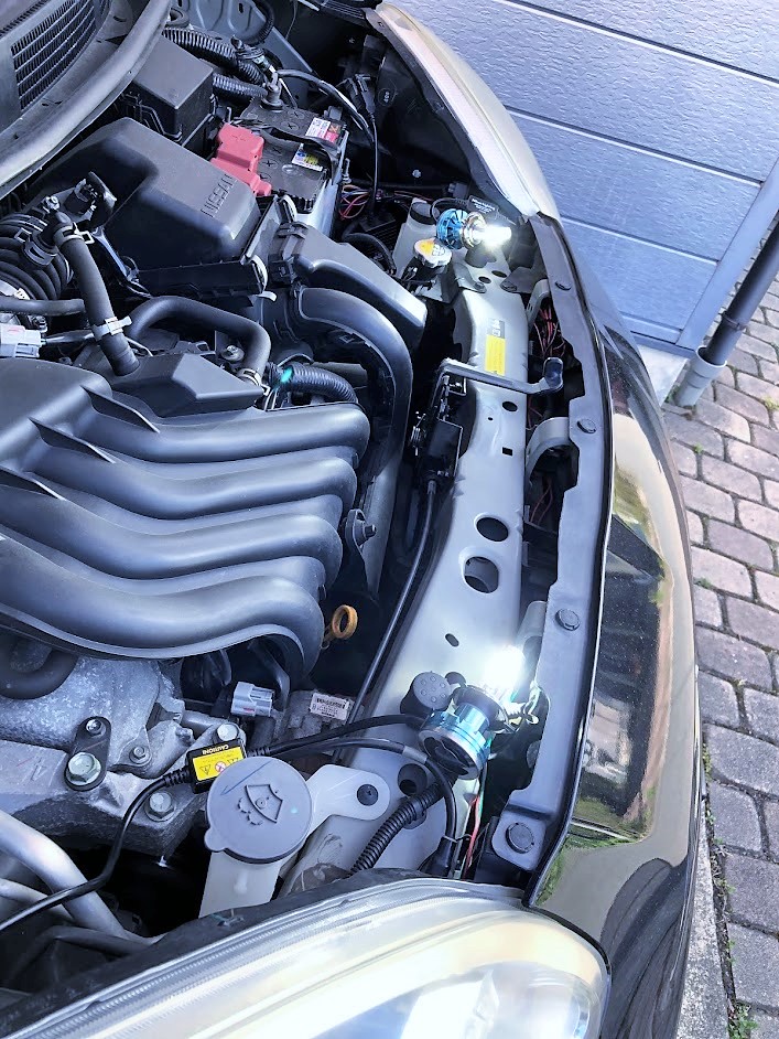 LEDヘッドライトバルブへの交換 ～準備編～（日産 マーチ・K13