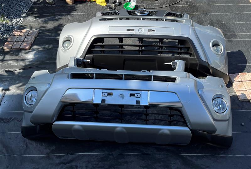 オーバーライダー化に向けてバンパーバラシたものの!(日産 オーバーライダー化に向けてバンパーバラシたものの!(日産