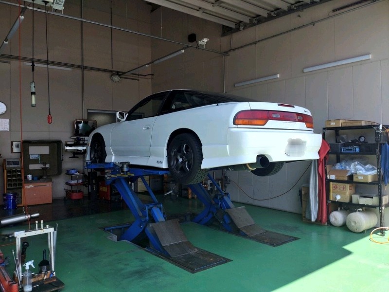 マフラー交換(車検戻し)（日産 180SX・RS13/KRS13型）by 蕾猫