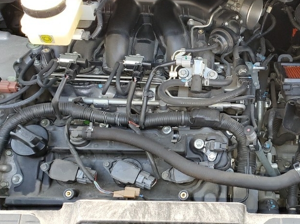 プラグとイグニッションコイル交換（日産 エルグランド・E52）by