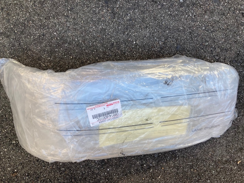 オーストラリアトヨタ純正ヘッドライトカバーの取り付け（トヨタ
