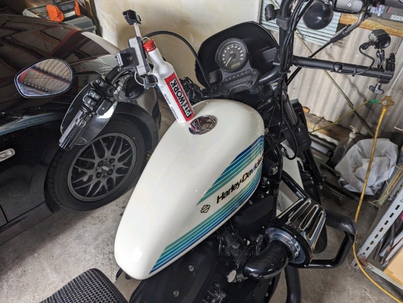 オマーズ タンク FRPタンク SR400 XS650 トライアンフ - メルカリ