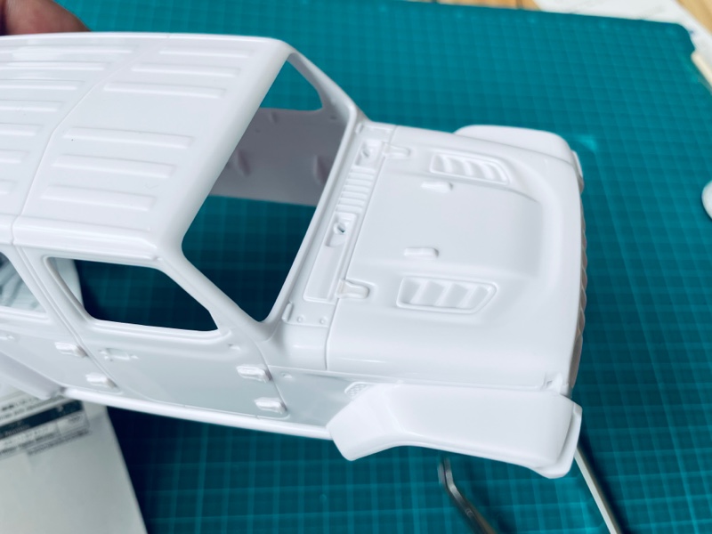 ホワイトボディオールペン(京商ミニッツ 4×4 )(ジープ ホワイトボディオールペン(京商ミニッツ 4×4 )(ジープ