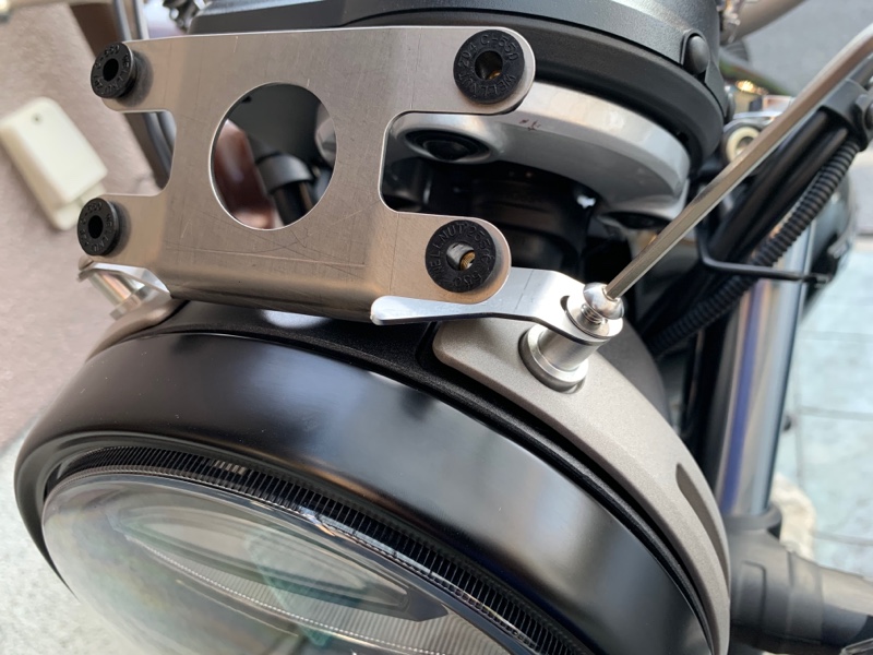 マジカルレーシングメーターバイザー取り付け（ホンダ GB350S