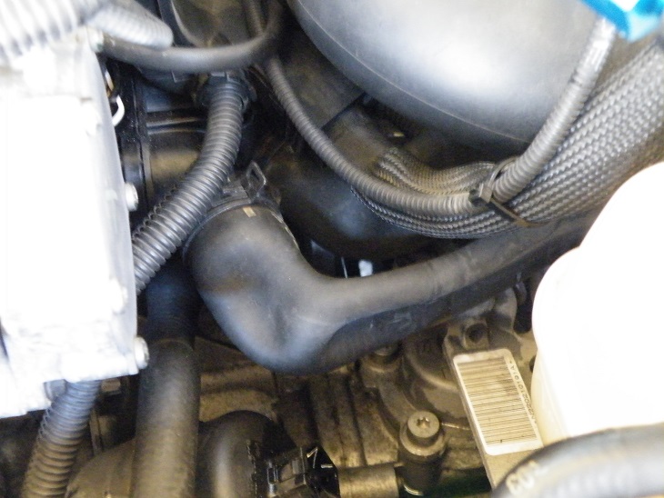 やはりMINIの持病 R56クーパー サーモハウジング交換（ミニ