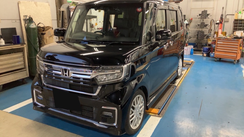 TEIN FLEX Z 車高調取付(ホンダ N-BOXカスタム・JF3/4)by かつ TEIN FLEX Z 車高調取付(ホンダ N-BOXカスタム・JF3/4)by かつ