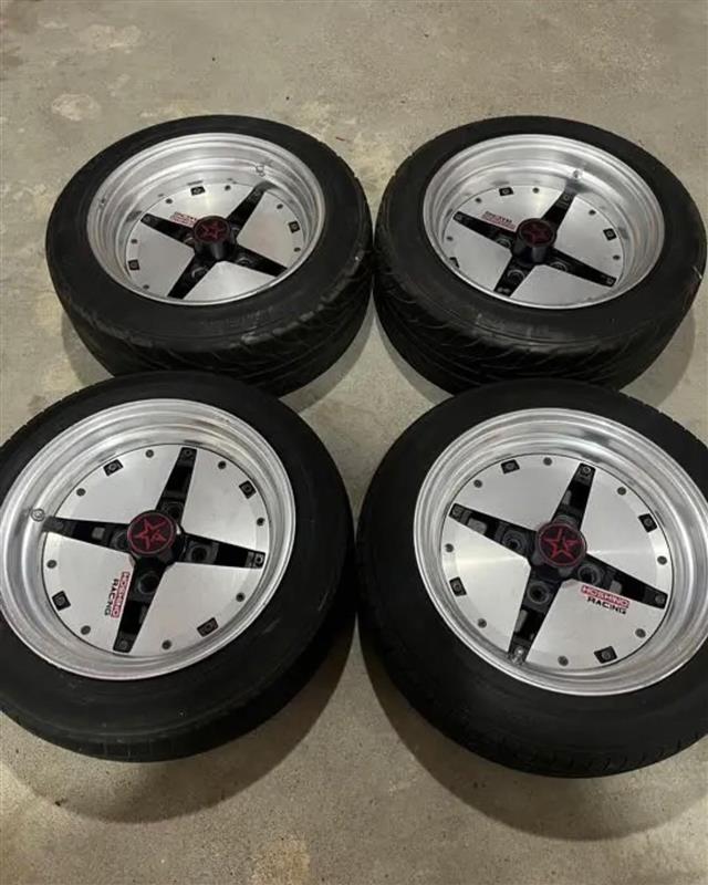 ホシノインパル ホイール フルリペア（日産 スカイライン・R30