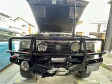 LED4連ランプステー取り付け（トヨタ ランドクルーザー80・80系