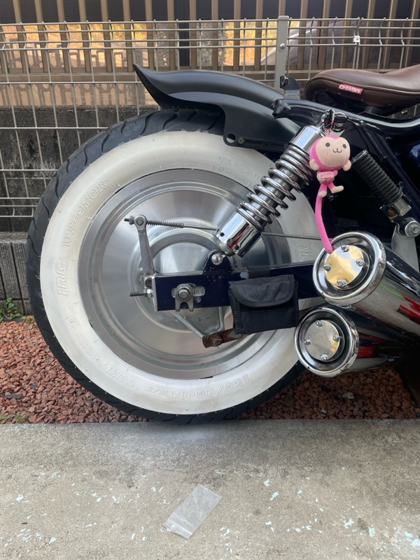 マグナ 250 リヤホイール ホワイトリボン mc29 - メルカリ