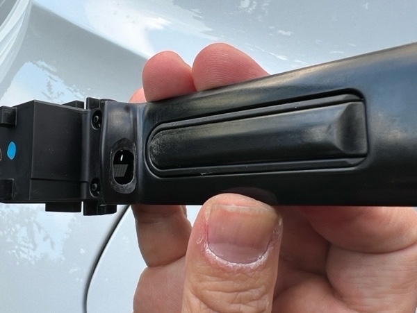 リヤドアハンドルのウェルカムイルミ加工（レクサス NX