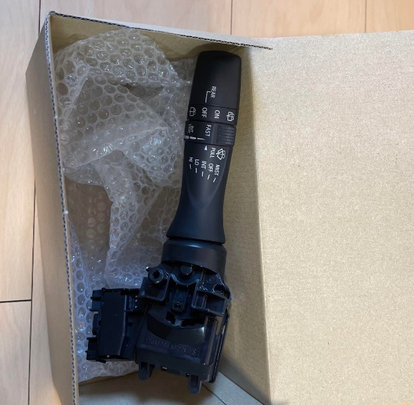 間欠ワイパースイッチ交換（スズキ ワゴンRハイブリッド・MH55S