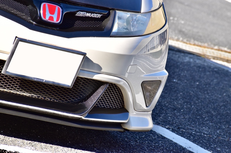 カーボンフロントロアスカートへ交換（ホンダ シビックタイプR