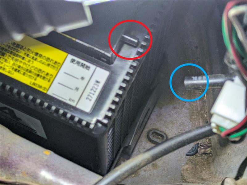N-BOXスラッシュ X バッテリー交換 | 店舗おススメ情報 | タイヤ