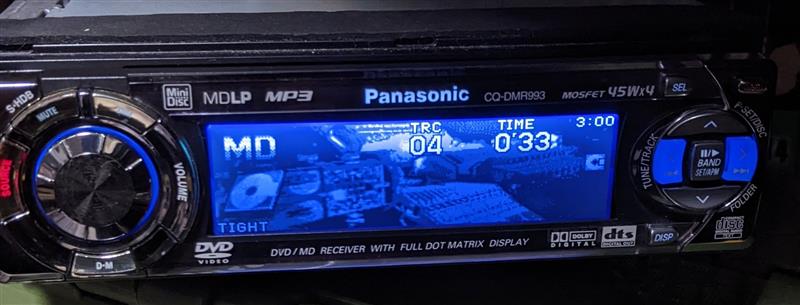 コンパクトラジオPANASONIC CQ-DMR993 DVDCD,MDMP3 車