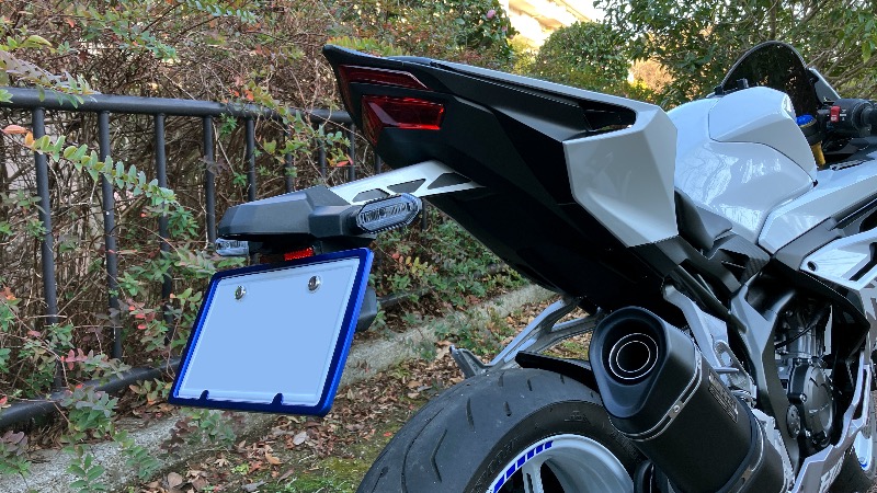 割れなし! CBR250RR MC51 純正リアフェンダー 後ろフェンダー