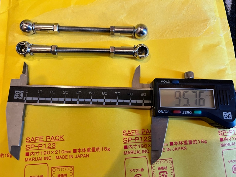 エアサスレベリングキット加工取付け（ジープ グランド