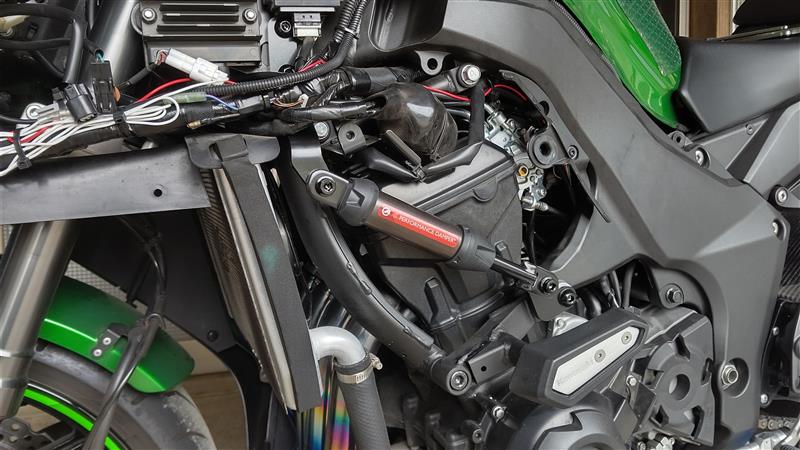 パフォーマンスダンパー取り付け（カワサキ Ninja1000）by や