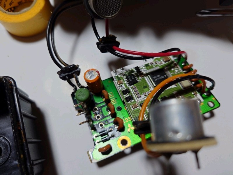 三菱スタリオンA187Aエアフロセンサーの電解コンデンサ交換 三菱スタリオンA187Aエアフロセンサーの電解コンデンサ交換