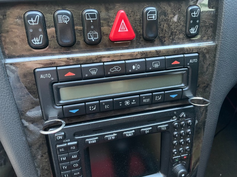 【きれいめファッション51選】上品さと清潔感をキープし 210-830-3285 ベンツEクラス W210系エアコンコントローラ｜パーツ パーツ