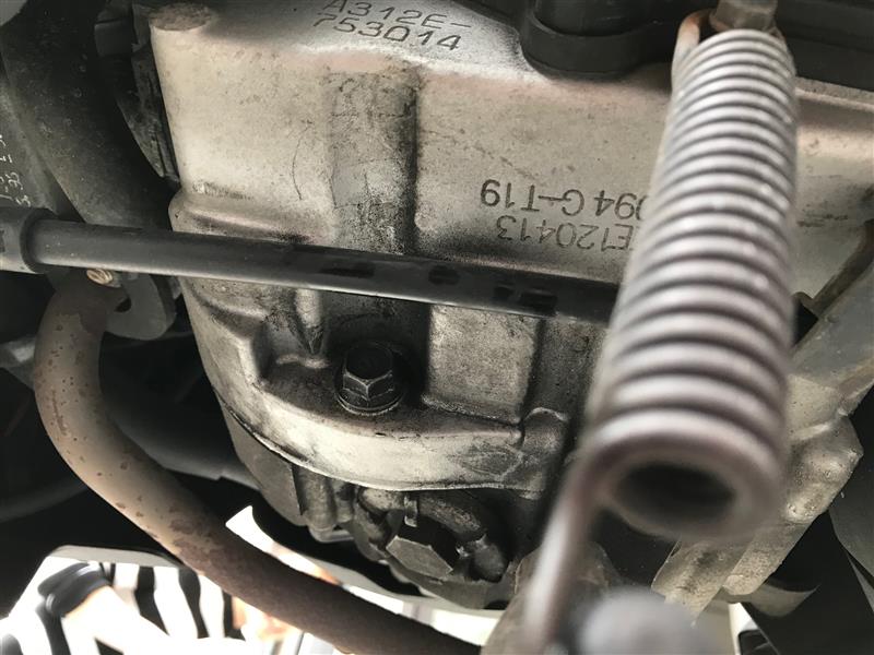 エンジンオイル交換します【SA36J】