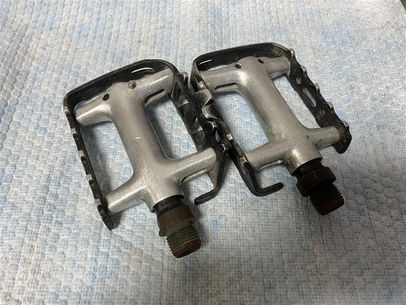PD-R7000 シマノ ペダル オーバホール品 ペダルをSPD-SLに仕様変更②ペダルの分解グリスアップ - keioh
