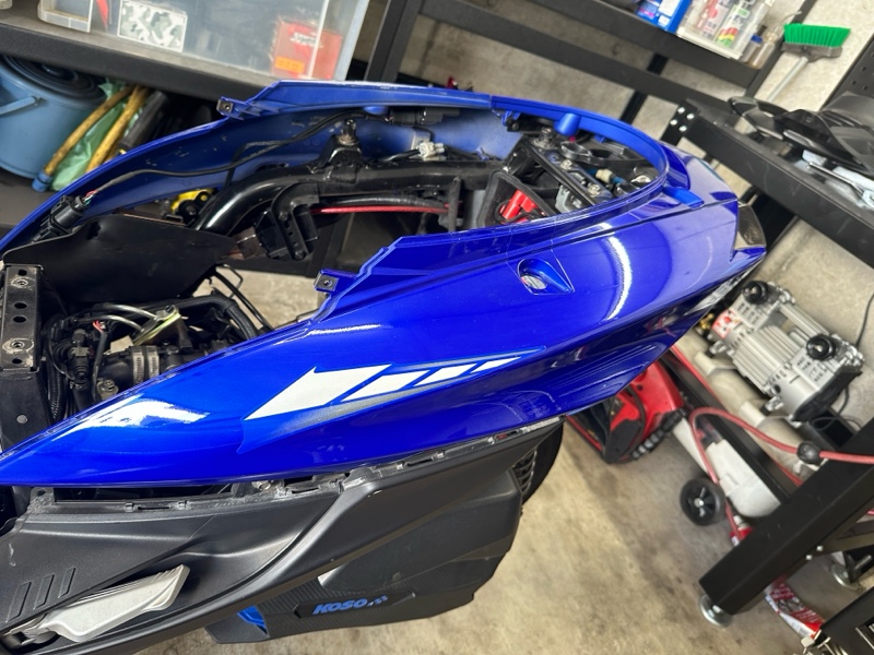 4型シグナス テールカウル交換。（ヤマハ シグナスX SR）by