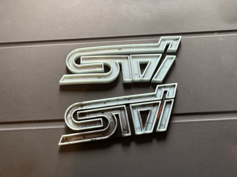 STiエンブレム加工の裏側（スバル BRZ・ZD）by ふぁいてぃん