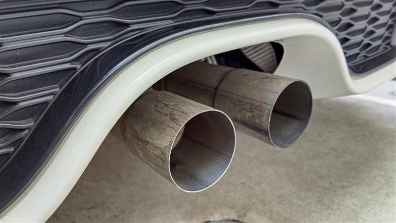 JCW PRO Exhaust テールパイプトリム装着（ミニ MINI・F55/56