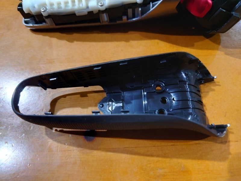 ラムダッシュ ES-LT5A バッテリー交換
