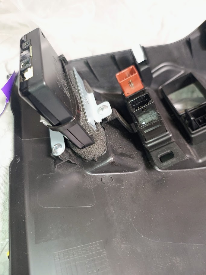 純正ナビVXM-174VFiからケンウッドナビMDV-S711HDに交換（ホンダ