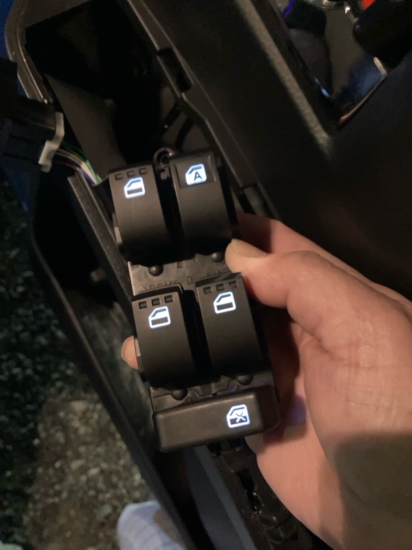 M900A ルーミー　エアコンスイッチLED打ち替え品 ６色オーダーOK⭐️ トヨタ ルーミー LED交換済み 完成品 エアコン パネル スイッチ
